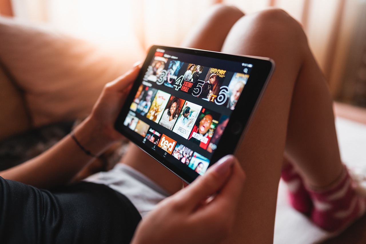 Explore the Best Apps for Watching Movies Online in 2024 and Enjoy Endless Entertainment!